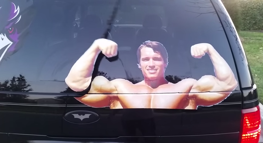 Arnold Schwarzenegger, Klipp, Youtube